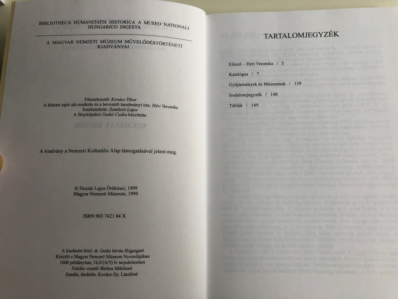 Személyi érmek by Huszár Lajos / Personal coins, medals / Bibliotheca Humanitatis Historica / Magyar Nemzeti Múzeum 1999 / Paperback (963-742184X)