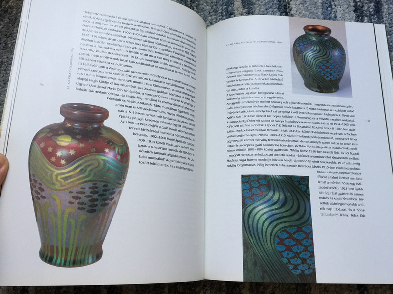 Zsolnay - a gyűjtők könyve by Csenkey Éva, Hárs Éva, Weiler Árpád / Book for Collectors of the Zsolnay Ceramics / Hardcover / Corvina 2003 (9631352978)