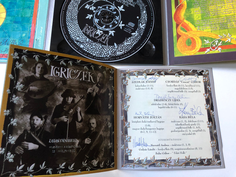 Band Of Igriczek, Ring Slowly / Igriczek / Lassan Csendíjjetek = Ring Slowly... / Muszika A Középkorból És Moldvábol = Mediaeval And Moldavian Music / Not On Label (Igriczek Self-released) ‎Audio CD 2004 / IGRICD 001