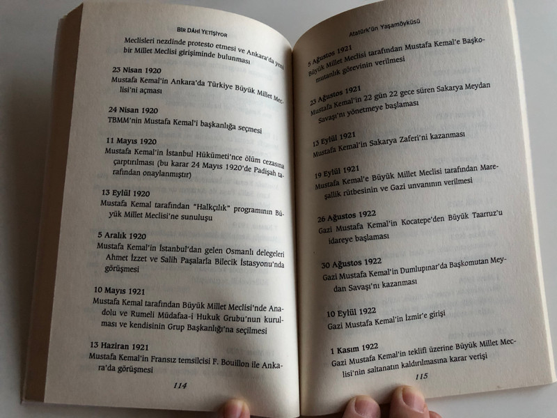 Bir Dahi Yetişiyor by Songül Saydam, Yaşar Öztürk / A genius in the making - The childhood of Mustafa Kemal Atatürk, Turkey's first president / Mustafa Kemal Atatürk'ün çocukluğu / Iyi Insanlar 2008 / Paperback (9789759992897)