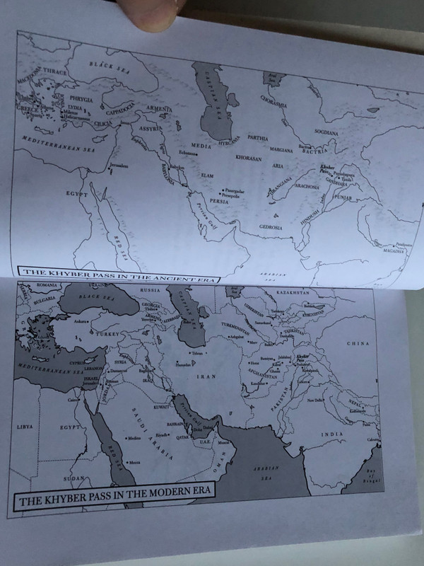 The Khyber Pass - a History of Empire and Invasion by Paddy Docherty / Pakistan 60 years 1947 -2007 / Oxford University Press 2007 / Paperback (9780195475920)