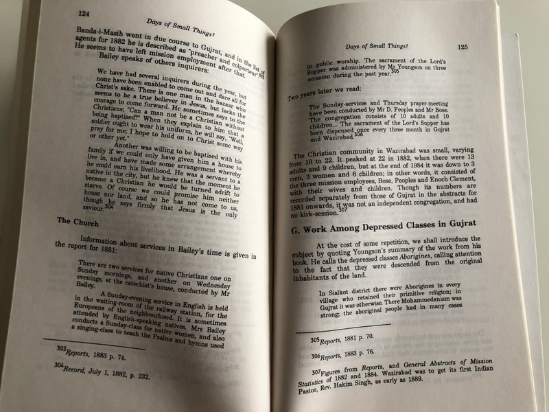Days of small things? by William G. Young / Pakistan Christian History Monograph no. 8 /Christian Study Centre Rawalpindi 1991 / Paperback (PakistanChristianHistoryNo.8)