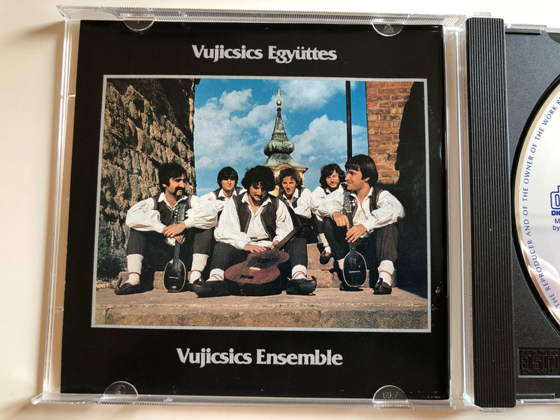 Vujicsics Ensemble - Southern Slav Folk Music (Délszláv Népzene) / Hungaroton Classic Audio CD 2000 Stereo / HCD 18057
