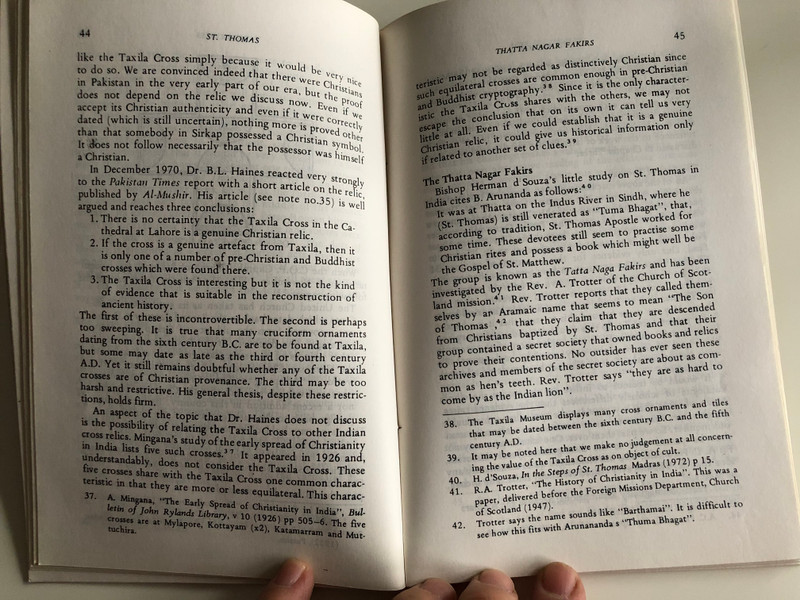 Shadows in the Dark by John Rooney M.H.M / Pakistan Christian History Monography No. 1 / Christian Study Centre Rawalpindi 1984 / A history of Christianity in Pakistan up to the 10th century / Paperback (PakistanChristianHistory No.1)