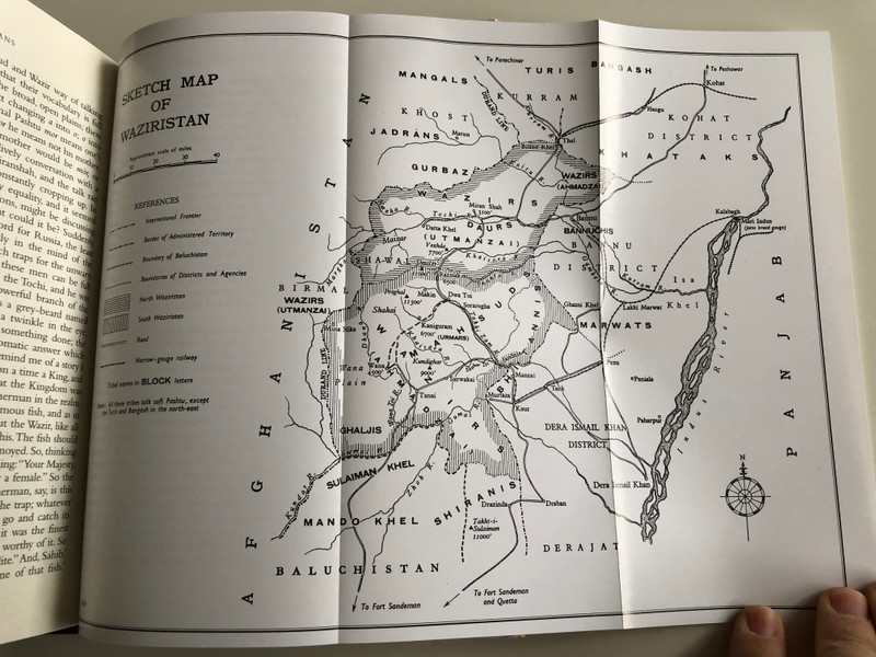 The Pathans by Sir Olaf Caroe / With an epilogue on Russia / Oxford in Asia Historical Reprints / Oxford University Press 2019 / Hardcover (978-0195772210)