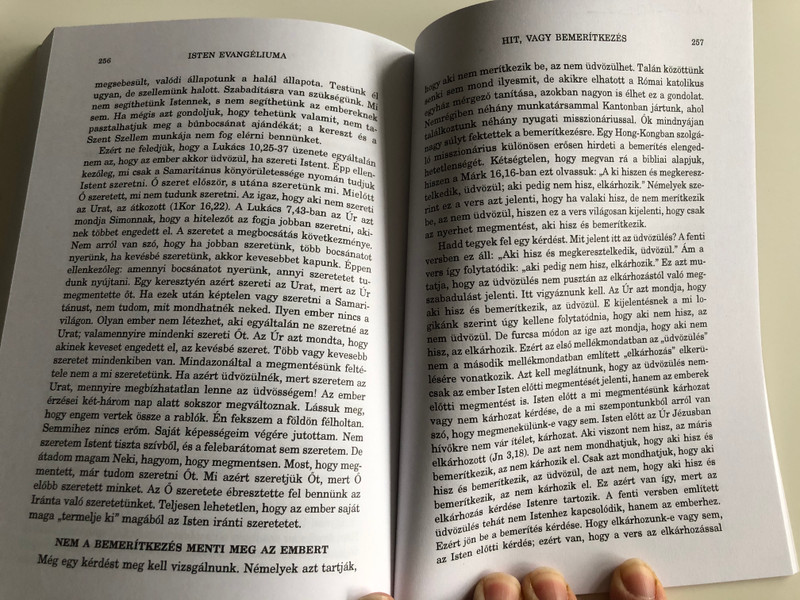 Isten Evangéliuma - Az Isteni megmentés ereje Vol. 1 & 2 by Watchman Nee / Hungarian edition of The Gospel of God / Living Stream Ministry 2000 / Paperback / Élet folyama Alapítvány (9780736307178)