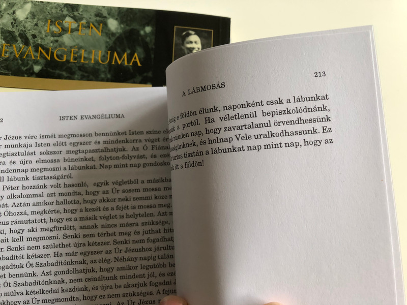 Isten Evangéliuma - Az Isteni megmentés ereje Vol. 1 & 2 by Watchman Nee / Hungarian edition of The Gospel of God / Living Stream Ministry 2000 / Paperback / Élet folyama Alapítvány (9780736307178)
