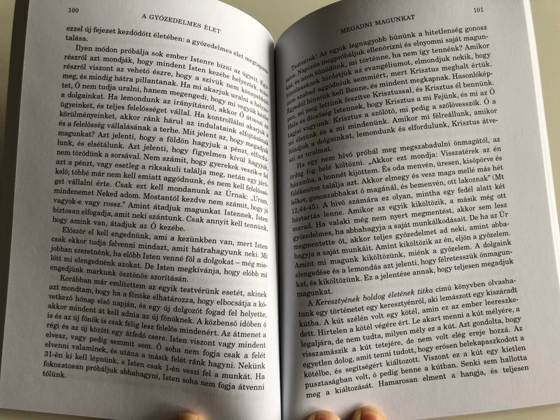 A győzedelmes élet by Watchman Nee / The Overcoming Life in Hungarian language / A normális keresztyén élet alapja / Living Stream Ministry 2010 / Az Élet Folyama Alapítvány / Paperback (9780736307161)