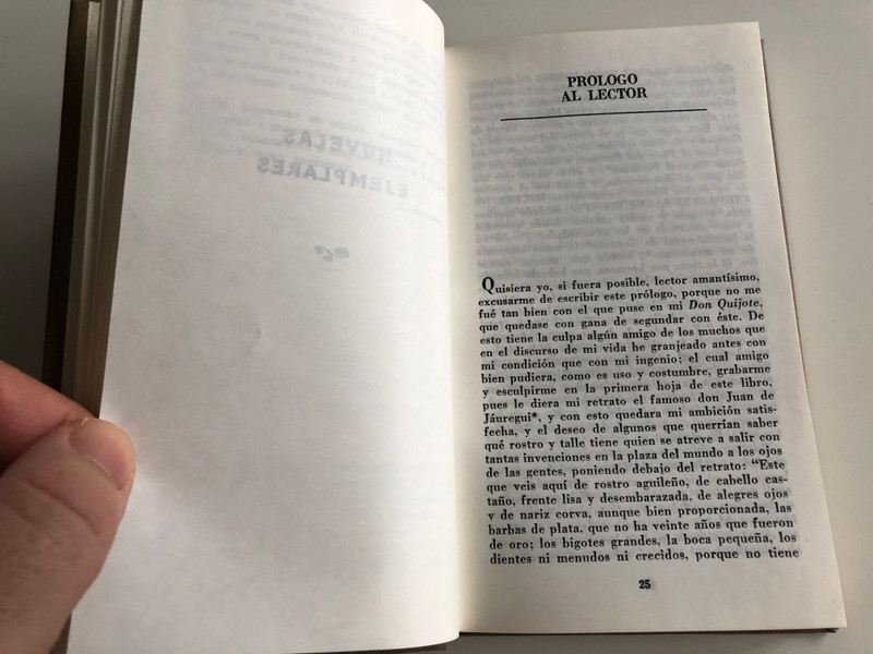 Novelas Ejemplares - Escogidas by Miguel de Cervantes Saavedra / Progreso, Moscow 1976 / Hardcover / Russian Publication of Exemplary Novels by Cervantes in Spanish language / Назидательные новеллы (NovelasEjemplares)