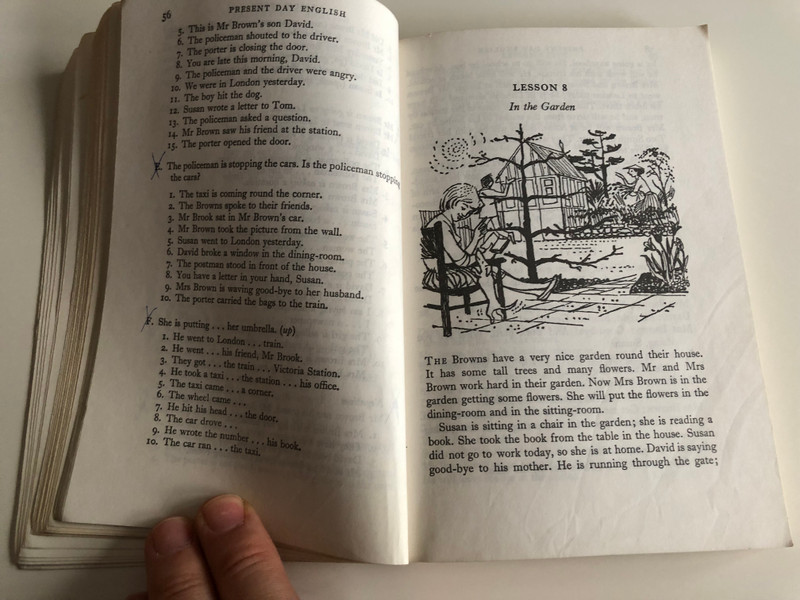 Present day English for foreign Students BOOK 1 by E. Frank Candlin / Hodder and Stoughton 1975 / Paperback / 10th impression / Illustrations by Bill Burnard (0340090154)