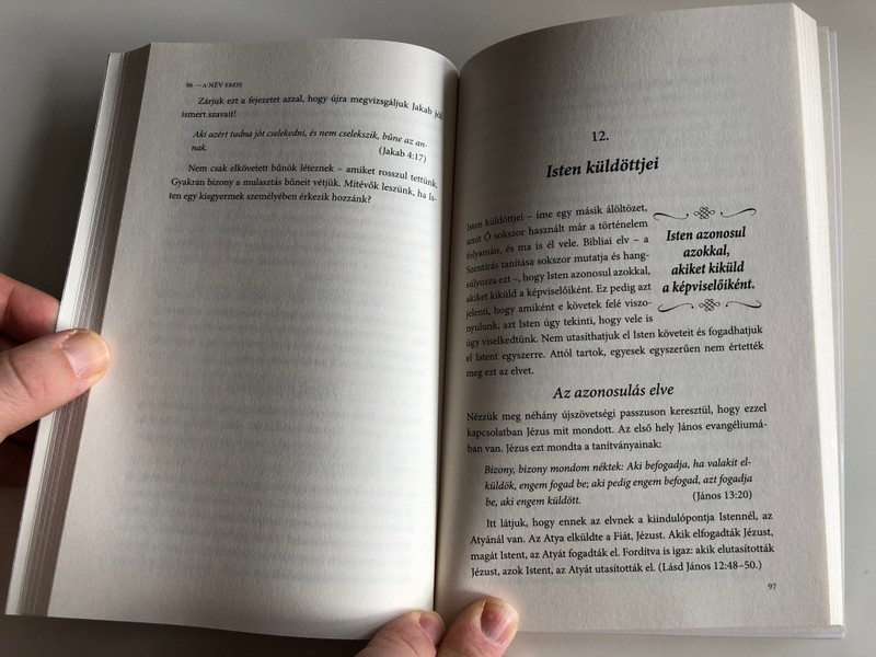 A név ereje by Derek Prince / Hungarian edition of Power in the Name / Immanuel Szószóró 2013 / Paperback (9786155246173)