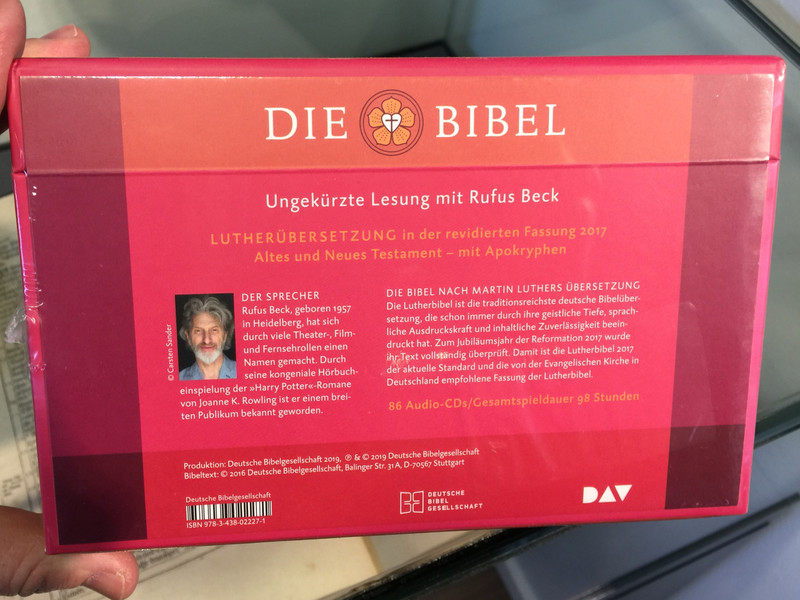 German Audio Bible Pack / 86CDs / Die Bibel - Altes und Neues Testament (Lutherübersetzung) / Read by Rufus Beck - Unabridged / Ungekürzte Lesung mit Rufus Beck / Deutsche Bibel Gesellschaft 2019 / With Apocrypha (Deuterocanonical books) (9783438022271)