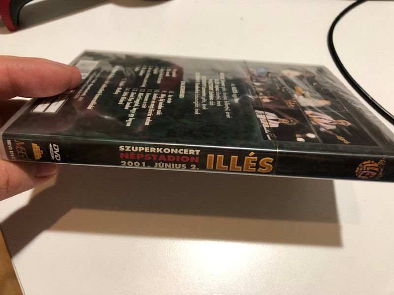  Illés - Szuperkoncert DVD 2001 Népstadion 2001 június 2 / Ne gondold, Légy jó kicsit hozzám, Sárika, Amikor én még kissrác voltam / Mega (5998318764255) 