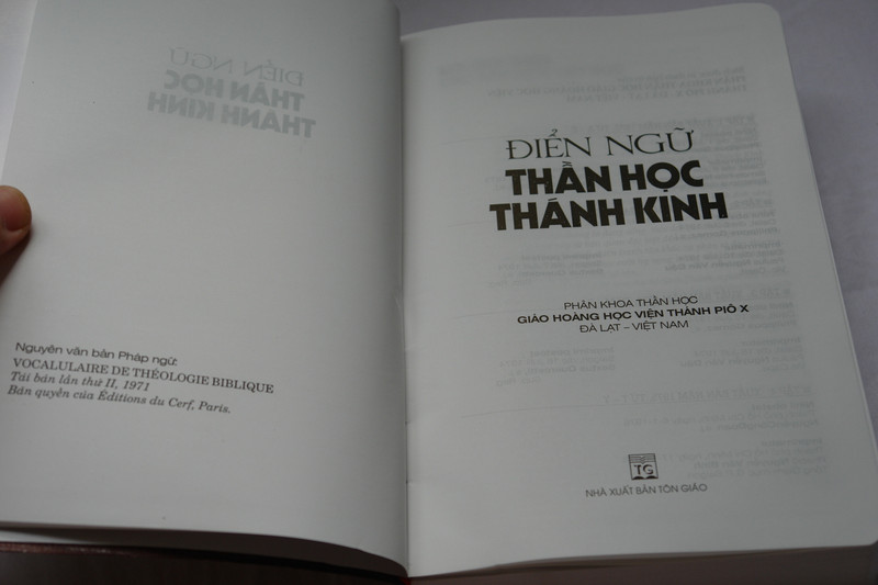 Điển ngữ thần học thánh kinh by Nguyen van ban Phap ngu / Vietnamese Dictionary of Biblical Theology / Vinyl Bound 2016 (9786046133155)