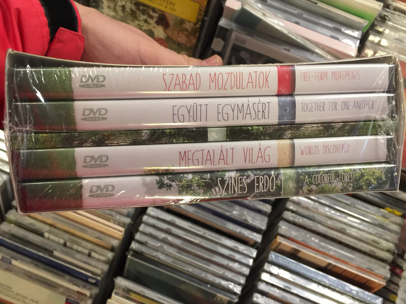 Worlds discovered in Music DVD BOX 2012 Zenében talált Világ / Selection from the films of Klára Kokas with her own commentary - Kokas Klára filmjeiből készült válogatás / 4 DVDs & Book / Szabad Mozdulatok, Együtt Egymásért, Megtalált Világ, Színes Erdő (KokasKláraDVDSET)
