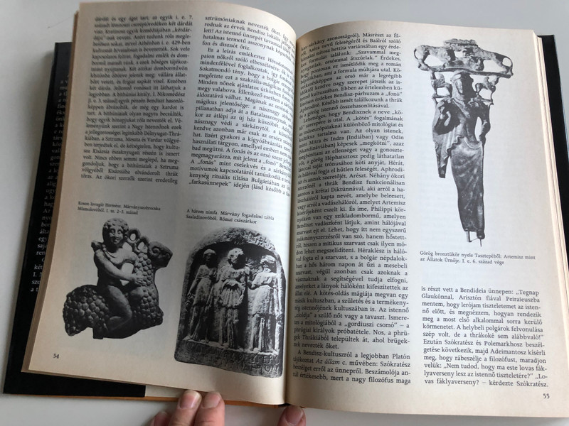 Thrákia és a thrákok by Aleksandar Fol - Ivan Marazov / Hungarian Edition of Thace and the Thracians / Translated by T. Tedeschi Mária / Harcover / Gondolat könyvkiadó 1984 (9632814916)