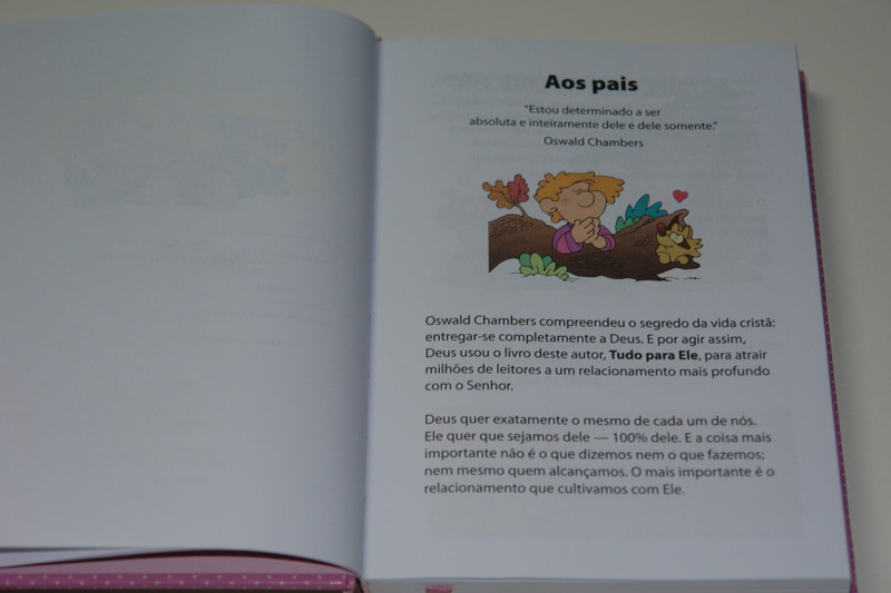 Jesus Wants All of Me by Phil A. Smouse / Portuguese Language Edition For Girls / Tudo Para Ele. Jesus Quer Tudo de Mim Em Portugues do Brasil (9781604859966)