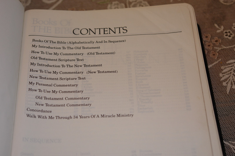 Holy Bible with Personal Commentary by Oral Roberts / Genuine Leather Bound - King James Version with Concordance 