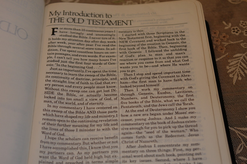 Holy Bible with Personal Commentary by Oral Roberts / Genuine Leather Bound - King James Version with Concordance 