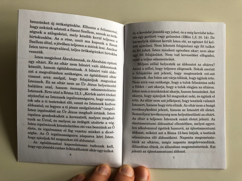 Az oltár és a sátor szerinti élet - The Life of the Altar and the Tent by Watchman Nee / Hungarian Language Edition (9780736399791)