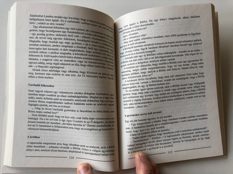 The Shorter Life of D. L. Moody - Hungarian Language Edition by Arthur P. Fitt / D.L. Moody - Egy világhírű evangélista élete (9639434604)