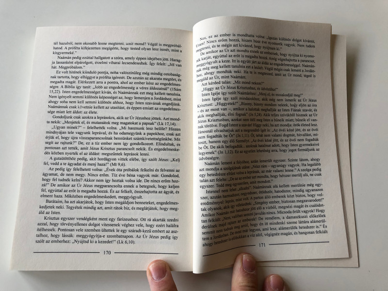 The Shorter Life of D. L. Moody - Hungarian Language Edition by Arthur P. Fitt / D.L. Moody - Egy világhírű evangélista élete (9639434604)