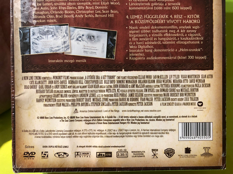 The Lord of the Rings - The Two Towers 4 DVD A gyűrűk ura - A két torony / Ultimate Collector's Edition / Directed by Peter Jackson / Starring: Elijah Wood, Ian McKellen, Liv Tyler, Viggo Mortensen, Cate Blanchett / 4 Disc Hungarian Special Edition (5999048905505)