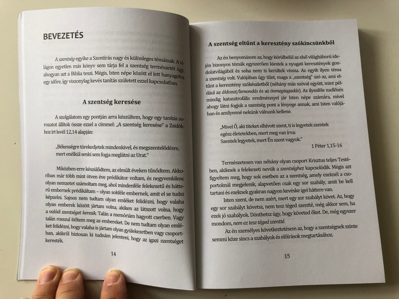 Elválasztva Isten Számára - A szentség szépséges titka by Derek Prince / Hungarian Edition of Set apart for God: The Beautiful Secret of Holiness / Derek Prince Ministries Hungary / Paperback (9786155856082)