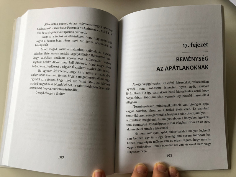Férjek és Apák - Fedezd fel a Férfiak életcélját! by Derek Prince / Hungarian translation of Husbands & Fathers - Rediscover The Creator's Purpose for men / Paperback / Derek Prince Ministries Hungary / Logos kiadó 2017 (9789638974990)