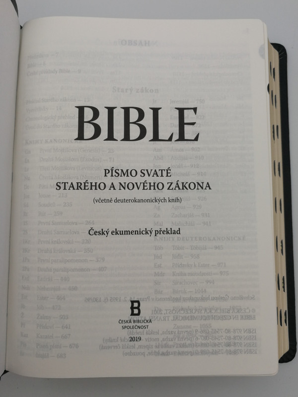 Czech language Holy Bible with golden edges & thumb index - Bonded Leather in Protective Box -/ Ecumenical translation / Pismo Svaté Starého a Nového Zakona / Český Ekumenický překlad / Česká biblicka společnost 2019 / Deuterocanonical (9788075450890)