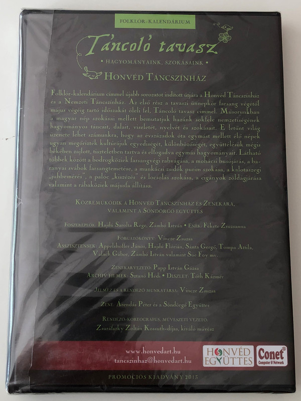 Táncoló tavasz DVD 2015 Hagyományaink, szokásaink / Directed by Zsuráfszky Zoltán / Hungarian folklore dances / Honvéd Táncszínház - Söndörgő Együttes (TancoloTavaszDVD)