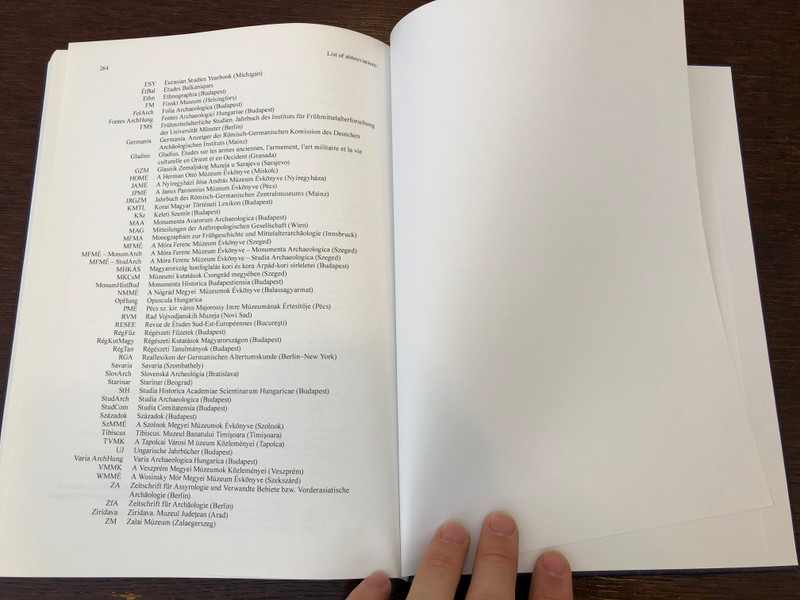 Avars, Bulgars and Magyars on the Middle and lower Danube by Lyudmila Doncheva-Petkova - Csilla Balogh - Attila Türk / Archeolingua / Pázmány Péter Catholic University 2014 (9789639911550)