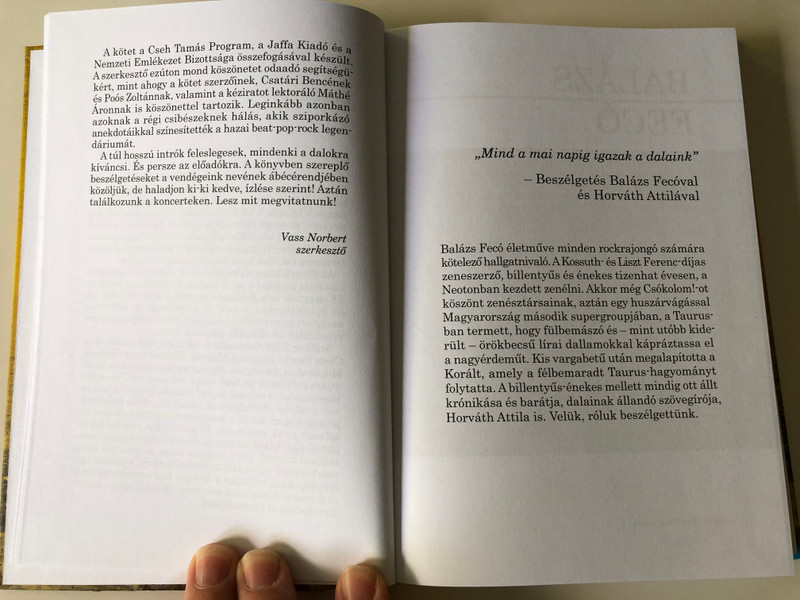Azok a régi csibészek by Csatári Bence, Poós Zoltán / Párbeszéd a Rock and Rollról / Jaffa Kiadó 2016 / Hardcover (9786155609763)