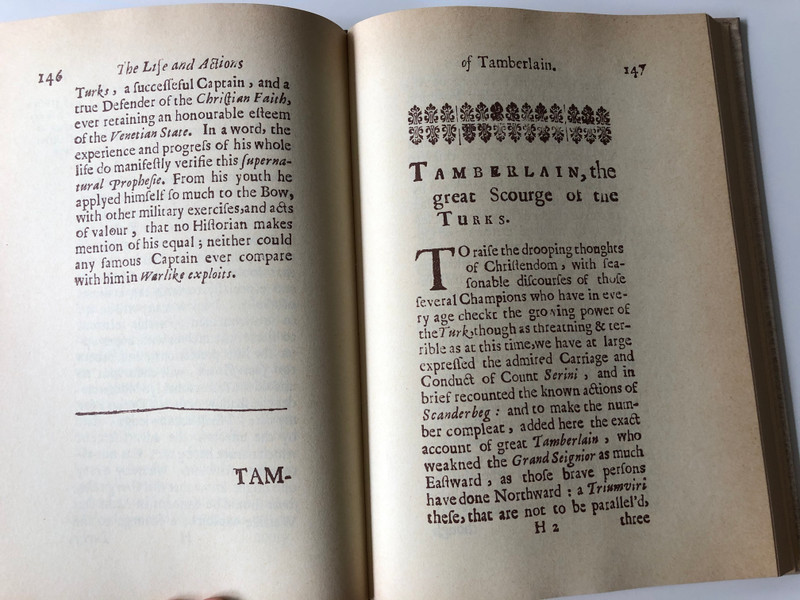 Angol életrajz Zrínyi Miklósról by Kovács Sándor Iván / Zrínyi-könyvtár II. / The Conduct and Character of Count Nicholas Serini - An English biography of Miklós Zrínyi / Zrínyi katonai kiadó 1987 / Essays, studies, facsimile and new prints of the texts (9633269342)