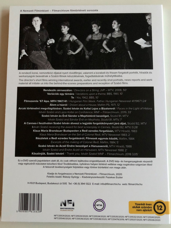 Director István Szabó 12 Short Films DVD A rendező korai, nemzetközi díjakat nyert rövidfilmjei, valamint a korabeli és frissen forgatott portrék, híradók és werkanyagok beavatnak a Szabó-filmek készülésének, fogadtatásának műhelytitkaiba