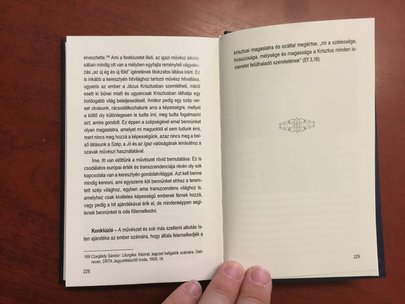 Keresztyén értékek az európai kultúrában by Gaál Botond / Christian values in Europe's culture / Földrészünk szellemi örökségének történeti áttekintése keresztyén nézőpontból / Hardcover / Debrecen-Nagytemplomi Református Egyházközség 2020 (9786158084413)