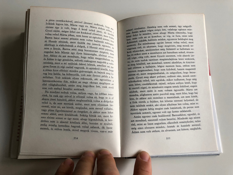 Freskó - Mózes egy, huszonkettő by Szabó Magda / Magvető és Szépirodalmi könyvkiadó 1979 / Two Hungarian Novels by Szabó Magda / Hardcover MA 3348 (9631513572)

