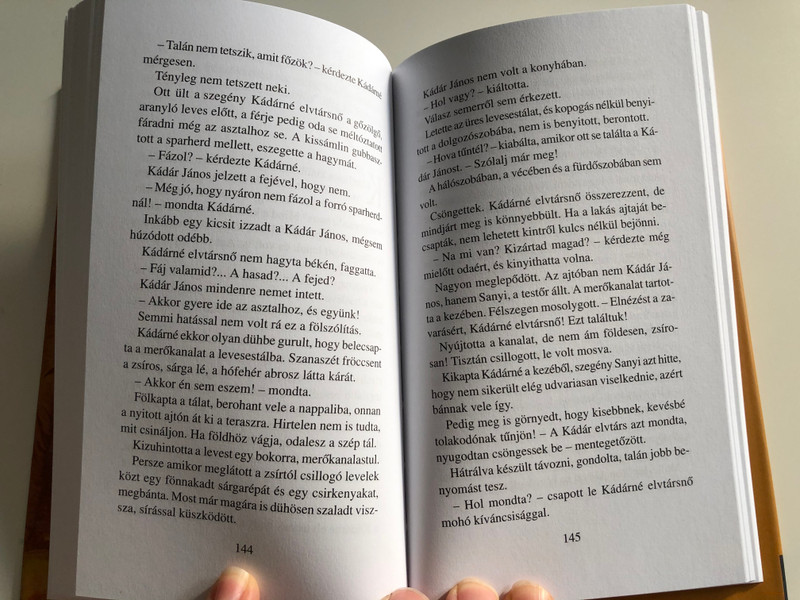 Igazságos Kádár János by Csaplár Vilmos / The Just János Kádár - novel / Kalligram kiadó 2010 / Hardcover (9788081012563)