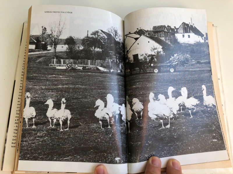 Mikor Csíkból elindultam by Csupor Tibor / A Bukovinai székelyek élettörténete / Szépirodalmi Könyvkiadó 1987 / Hardcover / Szekely people from Bukovina (9631532836)