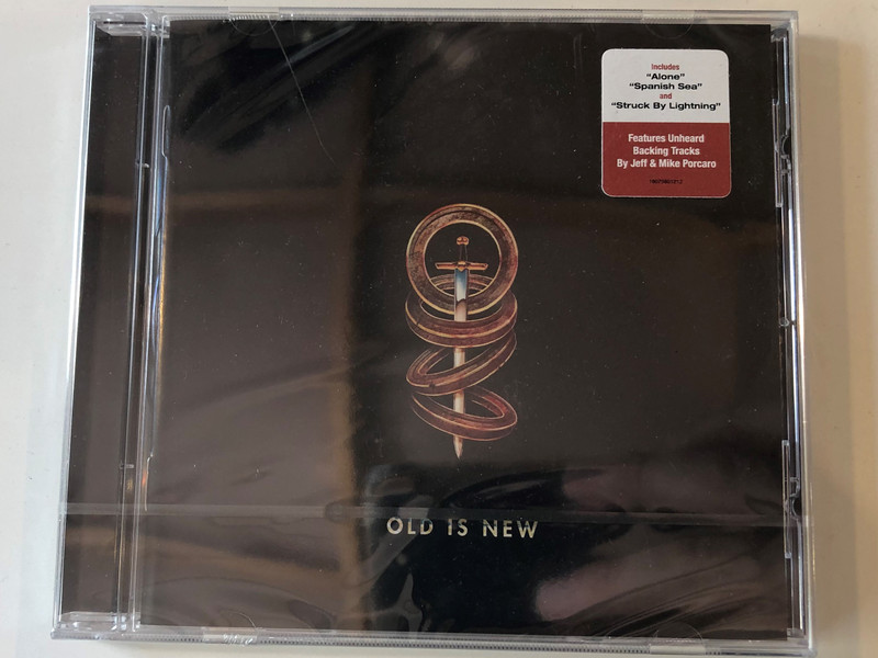 Toto ‎– Old Is New / Includes ''Alone'', ''Spanish Sea'' and ''Struck By Lighting'' / Features Unheard Backing Tracks By Jeff & Mike Porcaro / Legacy ‎Audio CD 2020 / 19075801212