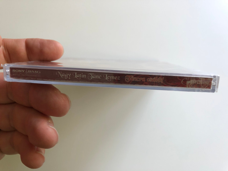 Nagy Latin Tanc Lemez - Tancra csabit! / Aventura, Celia Cruz, Chelo, Gloria Estefan, Jon Secada, Natalia Oreiro, Ricky Martin, Salome De Bahia, Sergio Mendes / Sony BMG Music Audio CD 2007 / 88697124692