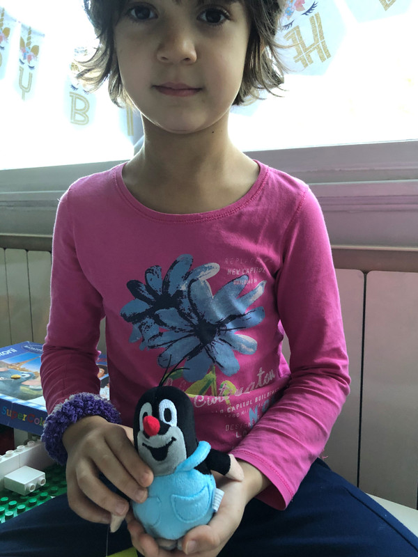 Krtek - Little mole in pants - Mole w. accesories / Krteček s dopinky / Maulwurf m Zubehör / Kék nadrágos Kisvakond / 49703BOX (8590121497039)