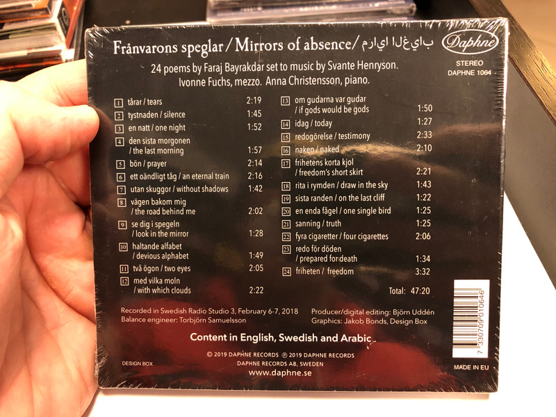 Frånvarons Speglar - Mirrors Of Absence / 24 poems by Faraj Bayrakdar set to music by Svante Henryson. Ivonne Fuchs, mezzo. Anna Christensson, piano. / Daphne Records Audio CD 2019 Stereo / DAPHNE 1064