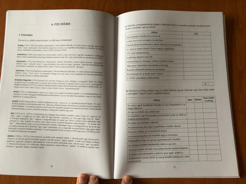 Anyanyelvi felmérők a 11-12. évfolyam számára by Raátz Judit / 9 feladatsor a helyesírás, a nyelvtani elemzés, a szövegértés és a szövegalkotás területéről megoldásokkal / Tinta könyvkiadó / Hungarian language grammar tests with solutions (9789634092681)