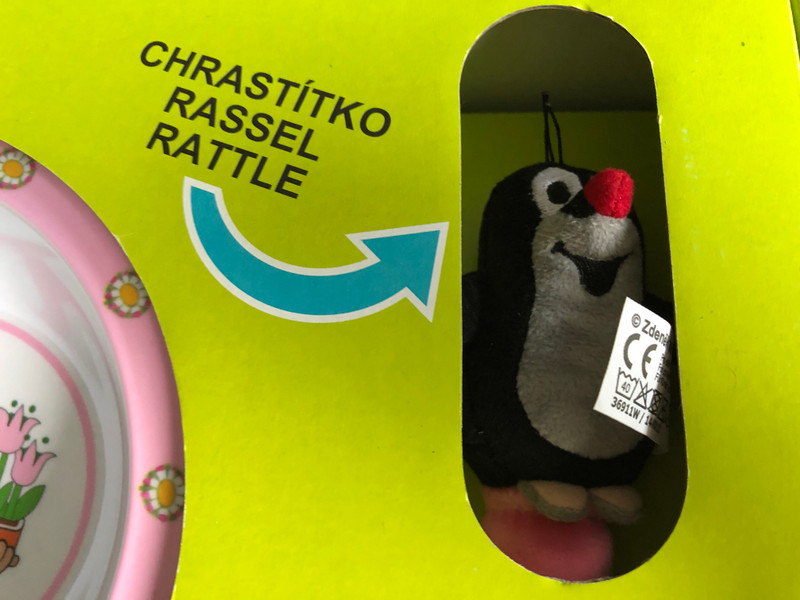 Krtek - Little Mole Kid's tableware 3 pcs rattle - Krteček Dětské nádobí - Der Kleine Maulwurf - Kindergeschirr / Kisvakond gyerek étkészlet / 68703A / Sada nádobi 3d. Krtek chras. ruž (8590121687034)