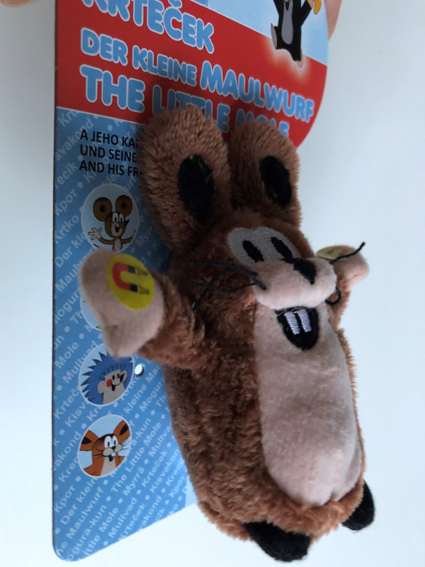 Krtek - Little mole and friends - Hare 10 cm magnets / Krteček - Zajic 10cm magnety / Maulwurf - Hase 10cm magneten / Kisvakond - Nyulacska 10cm mágnes / 39917Z (8590121399173)