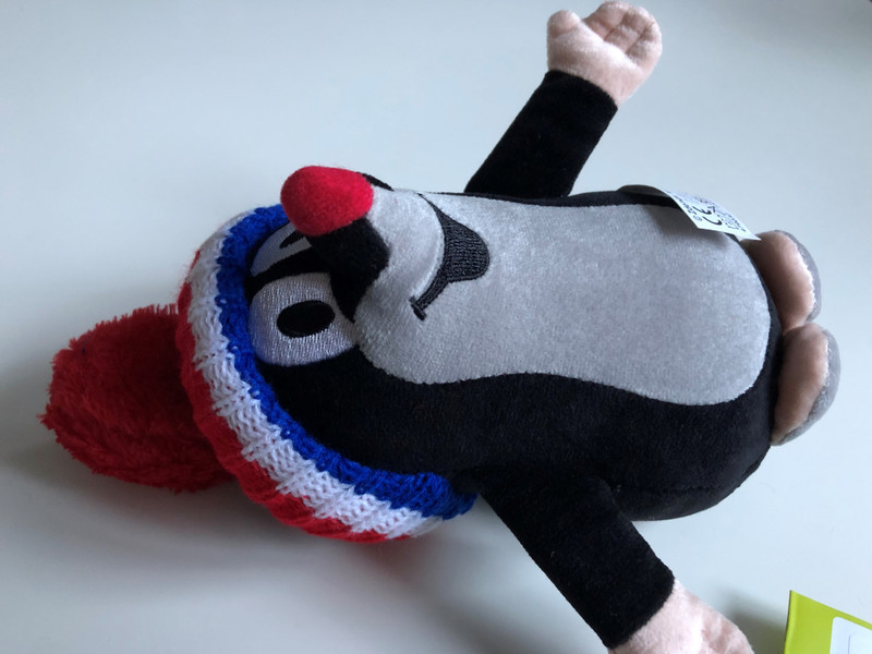 Krtek - The Little Mole with blue tricolor cap 20 cm / Krteček 20 cm kulich modr.trikolor / Der klein Maulwurf blau Mütze. Trik / Kisvakond Kék-piros téli sapkával / Ages 0+ / 47915I (8590121501675)