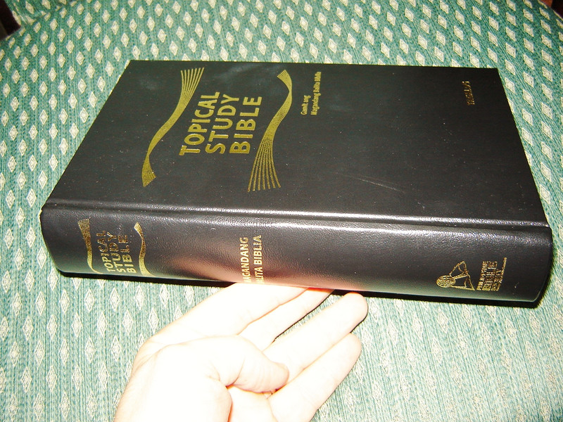 Tagalog Topical Study Bible / Tagalog Popular Version / Bagong Tipan ng Magandang Balita Biblia