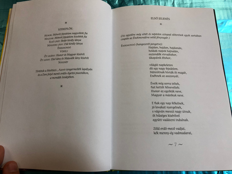 Színre szín - Két mesejáték by Buda Ferenc / Holnap kiadó / Hardcover / Two hungarian drama-plays for children (9789633469149)