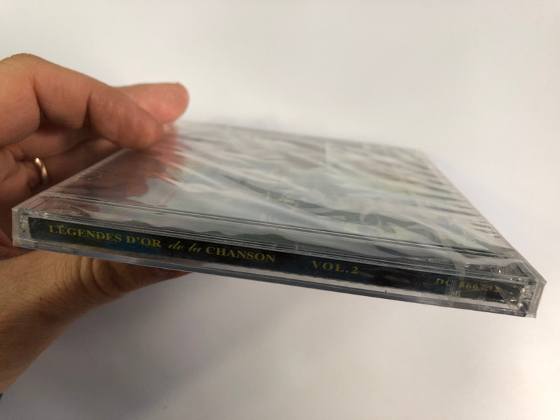 Légendes D'Or De La Chanson (Vol.2) / Rina Ketty, Germaine Sablon, Josephine Baker, Gloria Lasso, Annie Cordy, Suzy Solidor, Fernandel, Lucienne Delyle / Disky Audio CD 1996 / DC 866732